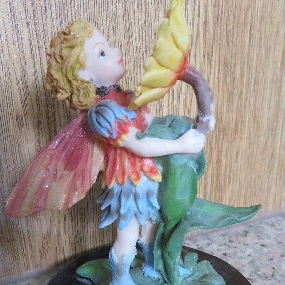 Ceramic FAIRY Figurine with Sunflower 5" Tall (23C) - Picture 2 of 4